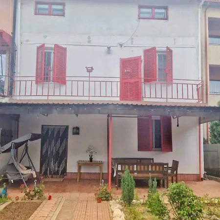 Casa Cu Obloane Rosii By Cochilia Apartment Eforie Nord